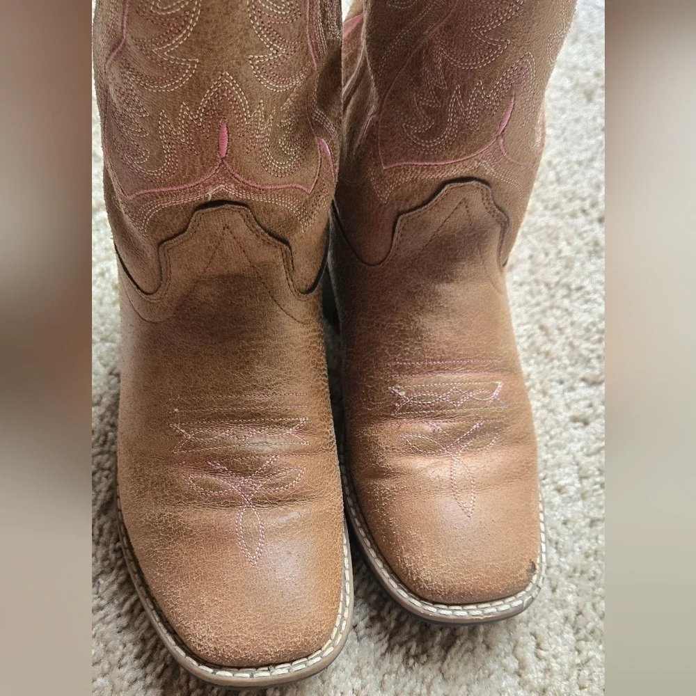 Shyanne left boot